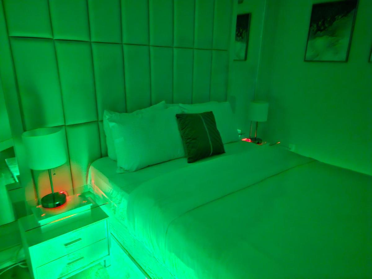 ヒューストン Elegant 3Br Haven- Games, Luxury & Lush Gardenヴィラ エクステリア 写真