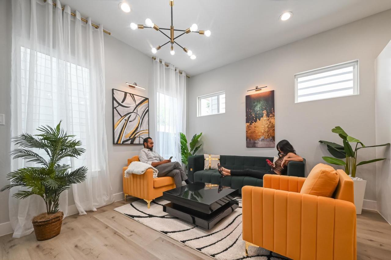 ヒューストン Elegant 3Br Haven- Games, Luxury & Lush Gardenヴィラ エクステリア 写真