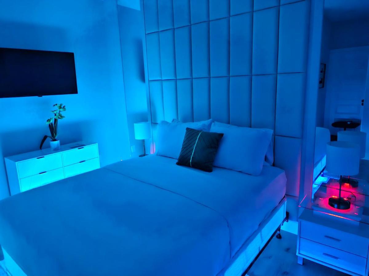 ヒューストン Elegant 3Br Haven- Games, Luxury & Lush Gardenヴィラ エクステリア 写真